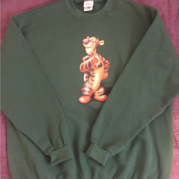 NWOT Vintage The Disney Store Green “Tigger” Printed Women’s Sweatshirt - Picture 7 of 16